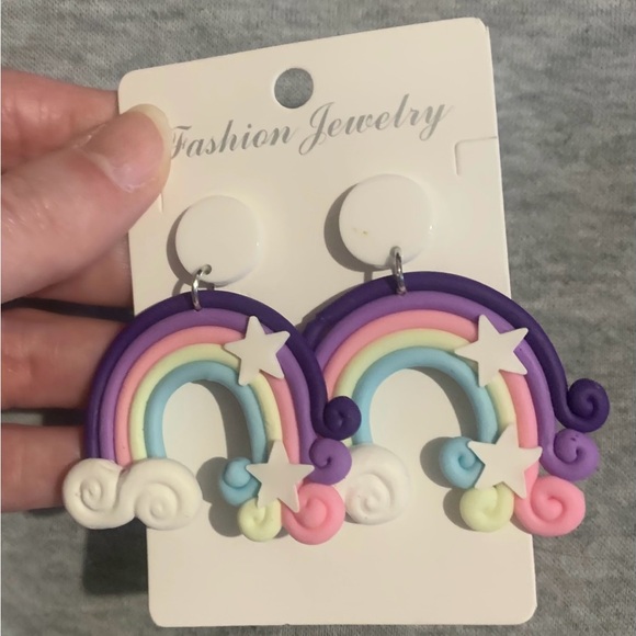 HANDMADE RAINBOW STARS POLYMER CLAY EARRINGS - Picture 1 of 1
